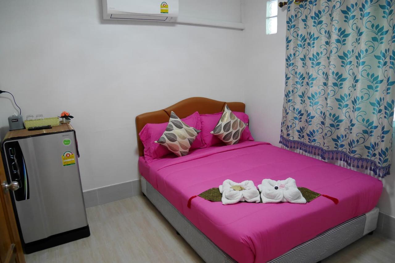 Nawee GuestHouse Sairee Ko Tao Buitenkant foto