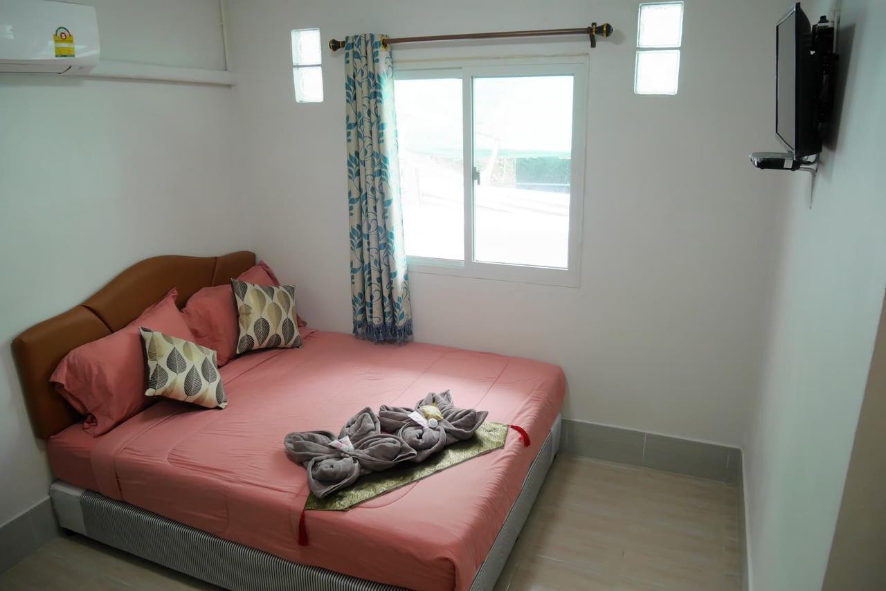 Nawee GuestHouse Sairee Ko Tao Buitenkant foto